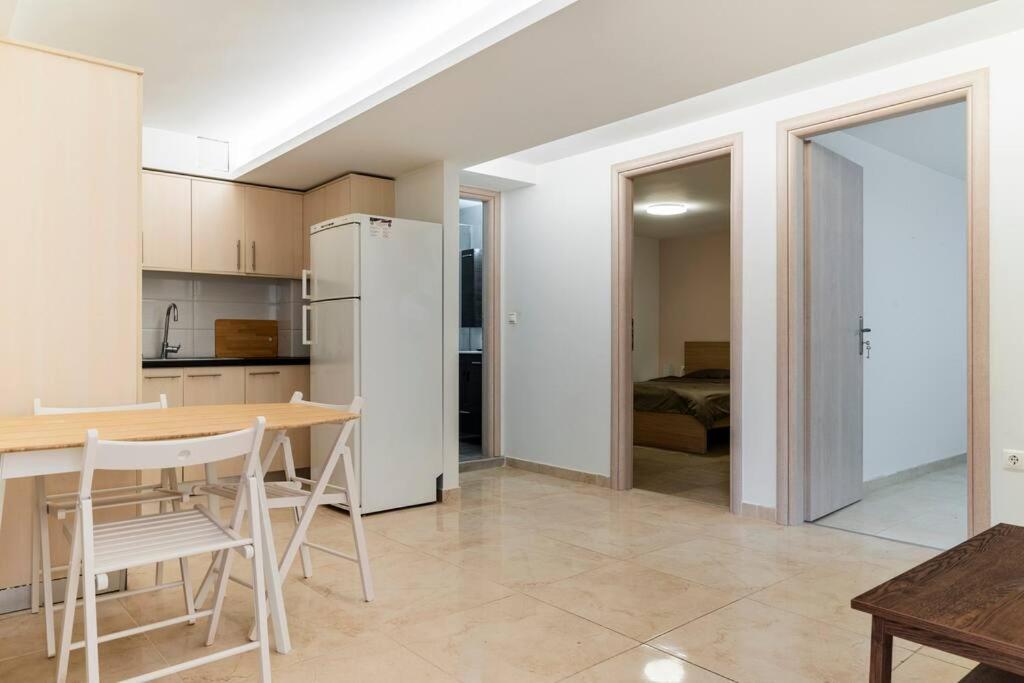 Apartment At Ano Glifada. Athén Kültér fotó