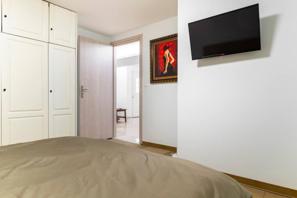 Apartment At Ano Glifada. Athén Kültér fotó